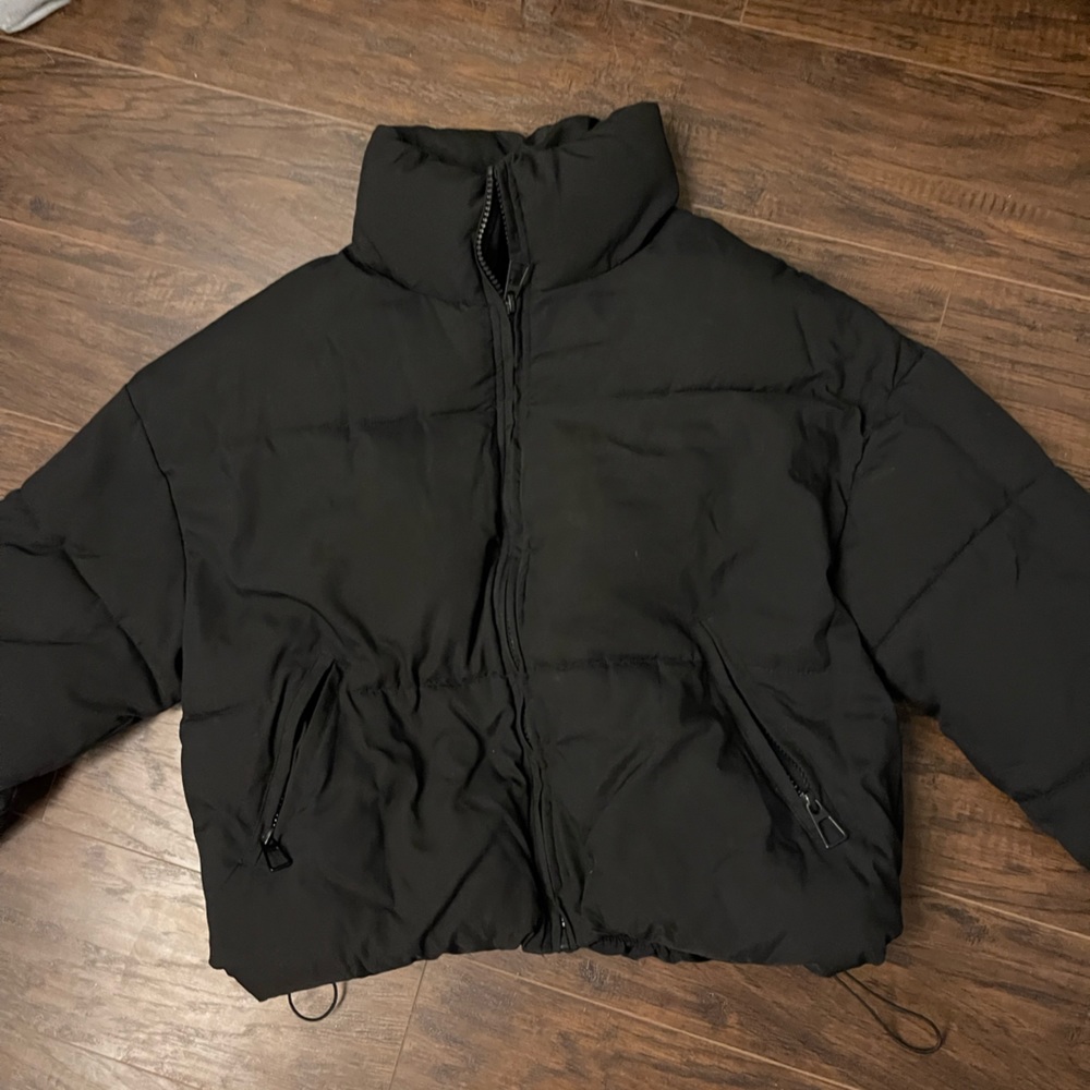 Black Cropped Puffer Jacket